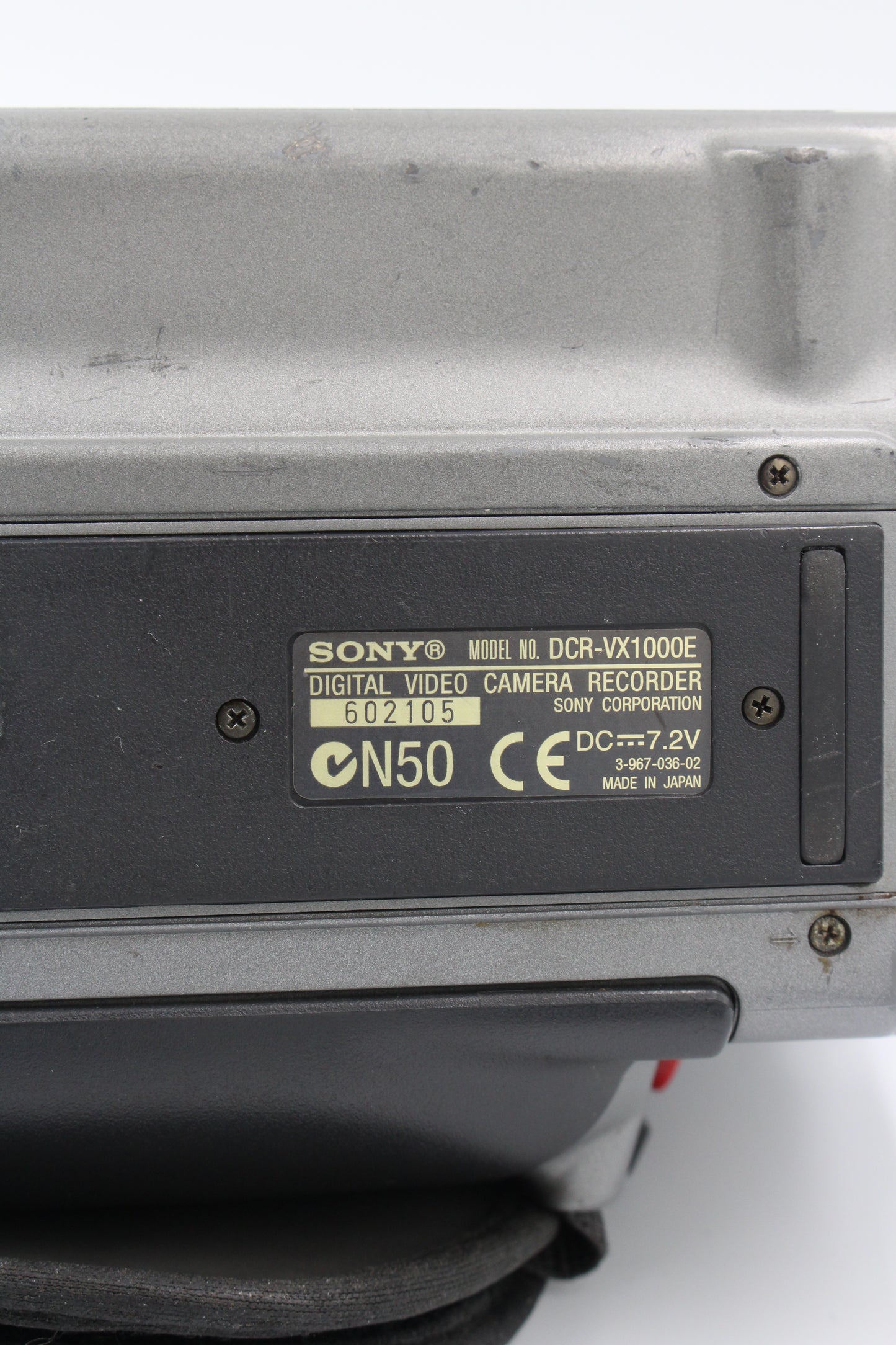 Sony DCR-VX1000E MiniDV Video Camera Camcorder PALModel