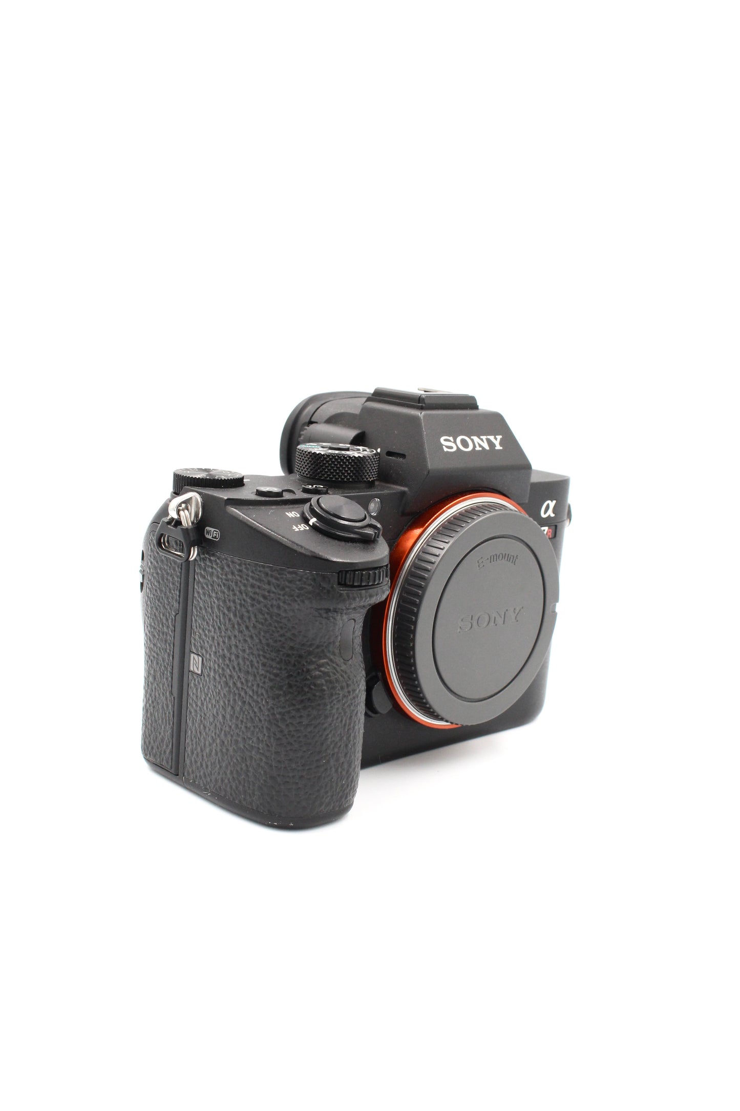 Sony A7R III (ILCE-7RM3) Full Frame Mirrorless Camera Body