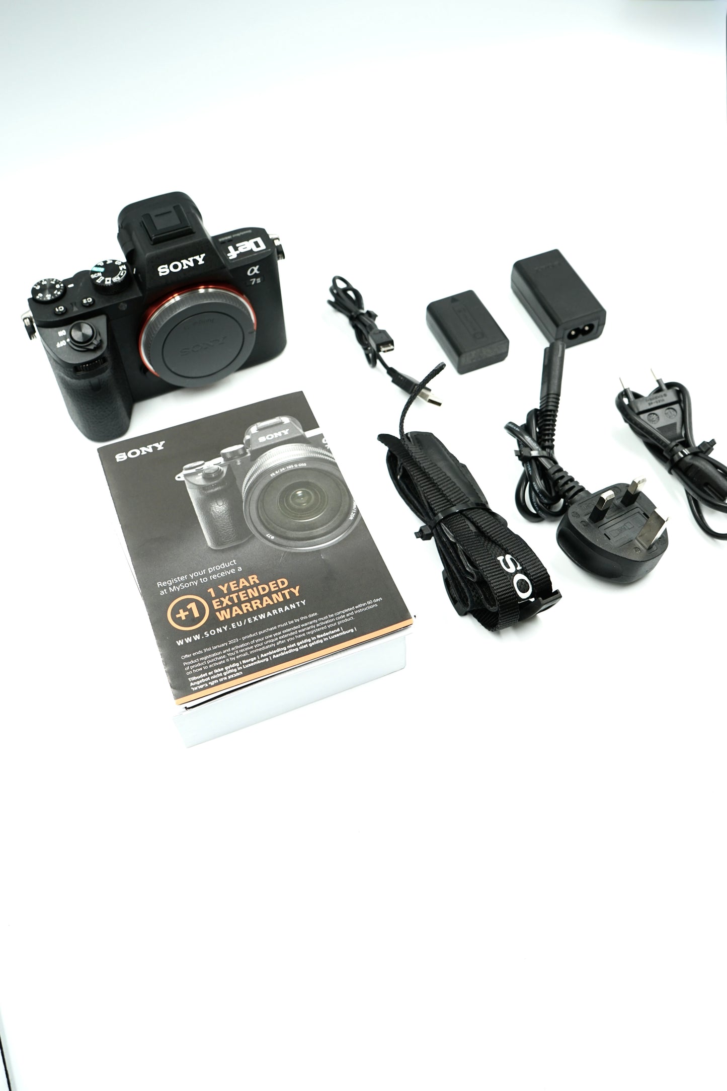 Sony Alpha A7 II (ILCE-7M2K) Full Frame Mirrorless Camera Body - 937 Shutter Count