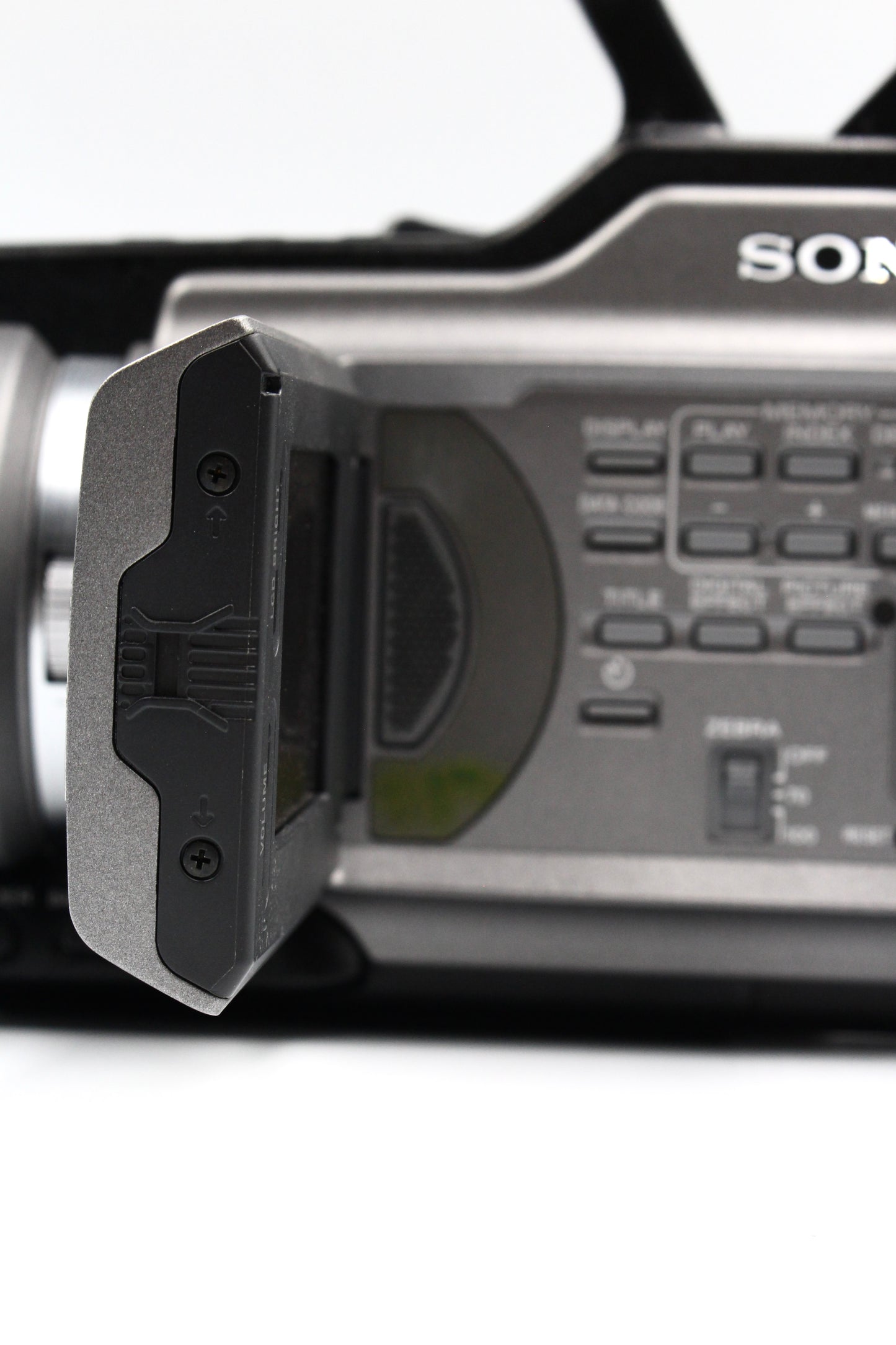 Sony DCR-VX2100E MiniDV Digital Video Camera Camcorder