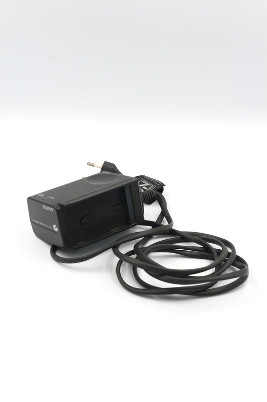 Sony Replacement Charger AC-V515 For NP-F Batteries (EU Plug)