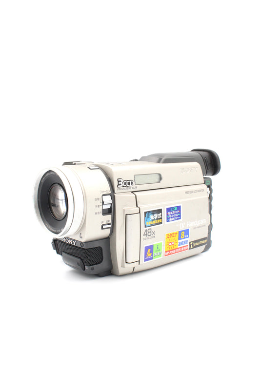 Sony DCR-TRV900 MiniDV Digital Video Camera Camcorder Japanese NTSC Model