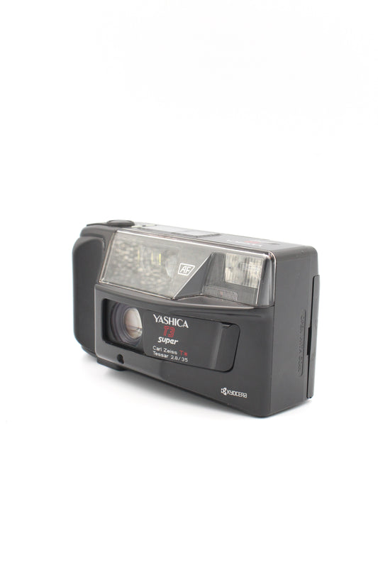 Yashica T3 Super 35mm Carl Zeiss Tessar F2.8 Compact Film Camera