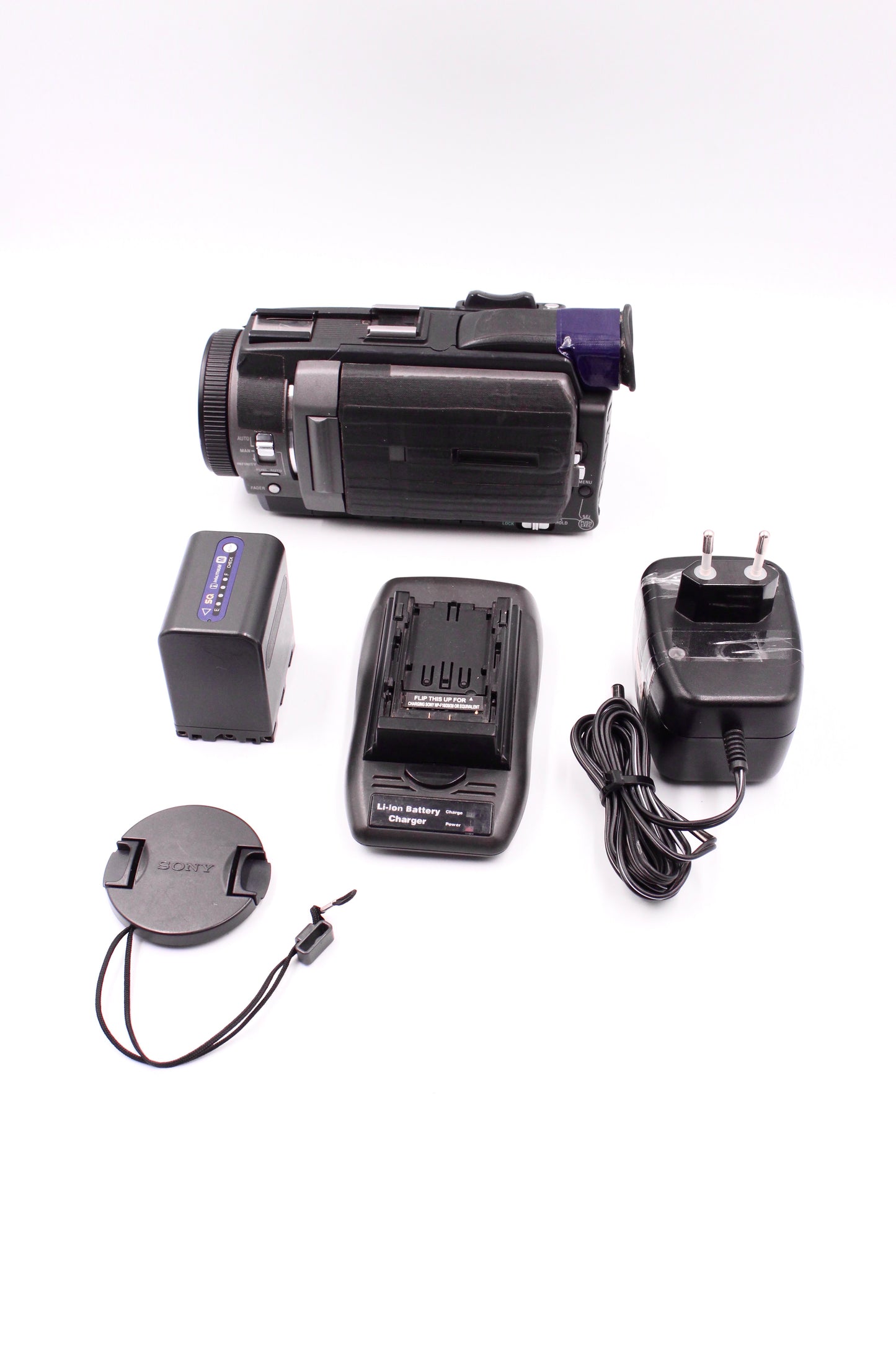 Sony DCR-TRV950E PAL MiniDV Digital Video Camera Camcorder