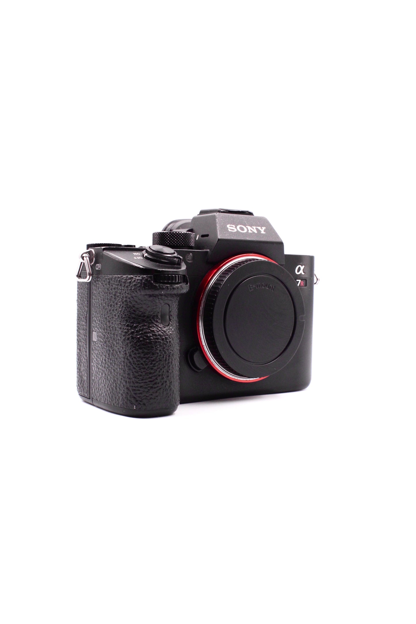 Sony A7R III (ILCE-7RM3) Full Frame Mirrorless Camera Body